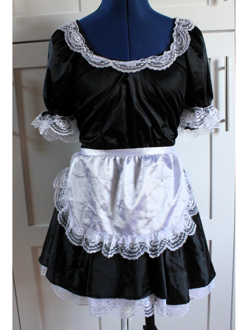Rubies French Maid Costume Junior One Size Black White Lace Dress Separate Apron